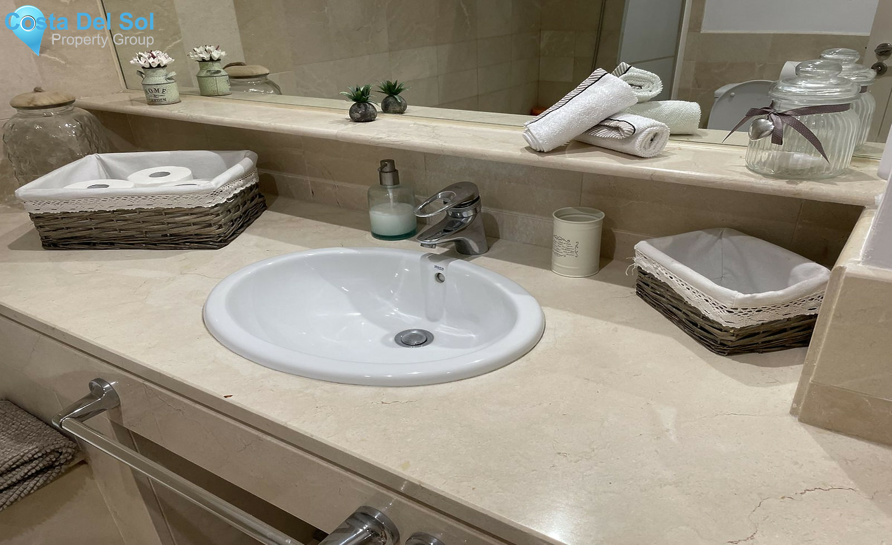 Middle Floor Apartment in Sotogrande Marina-1255949