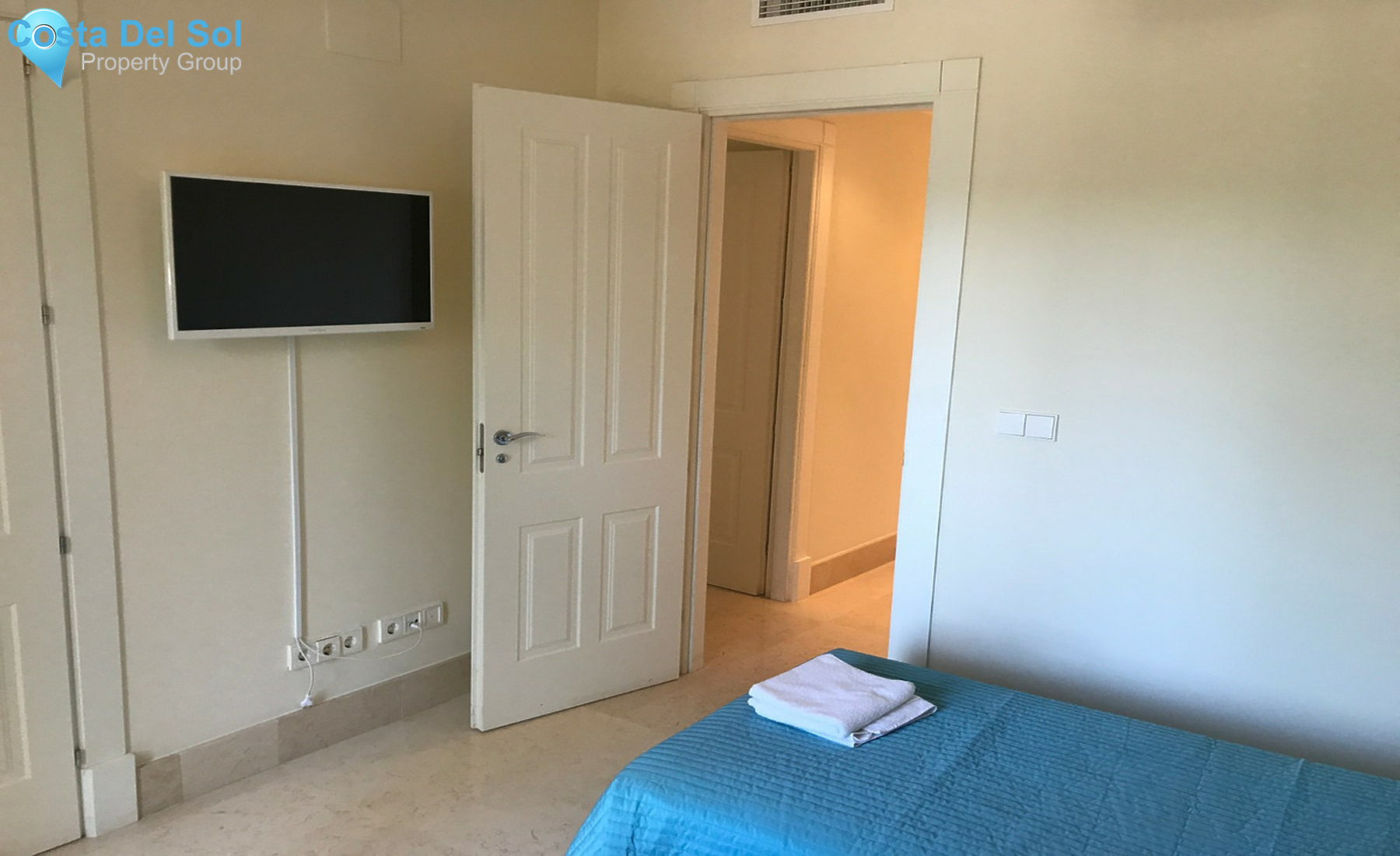 Middle Floor Apartment in Sotogrande Marina-1316024