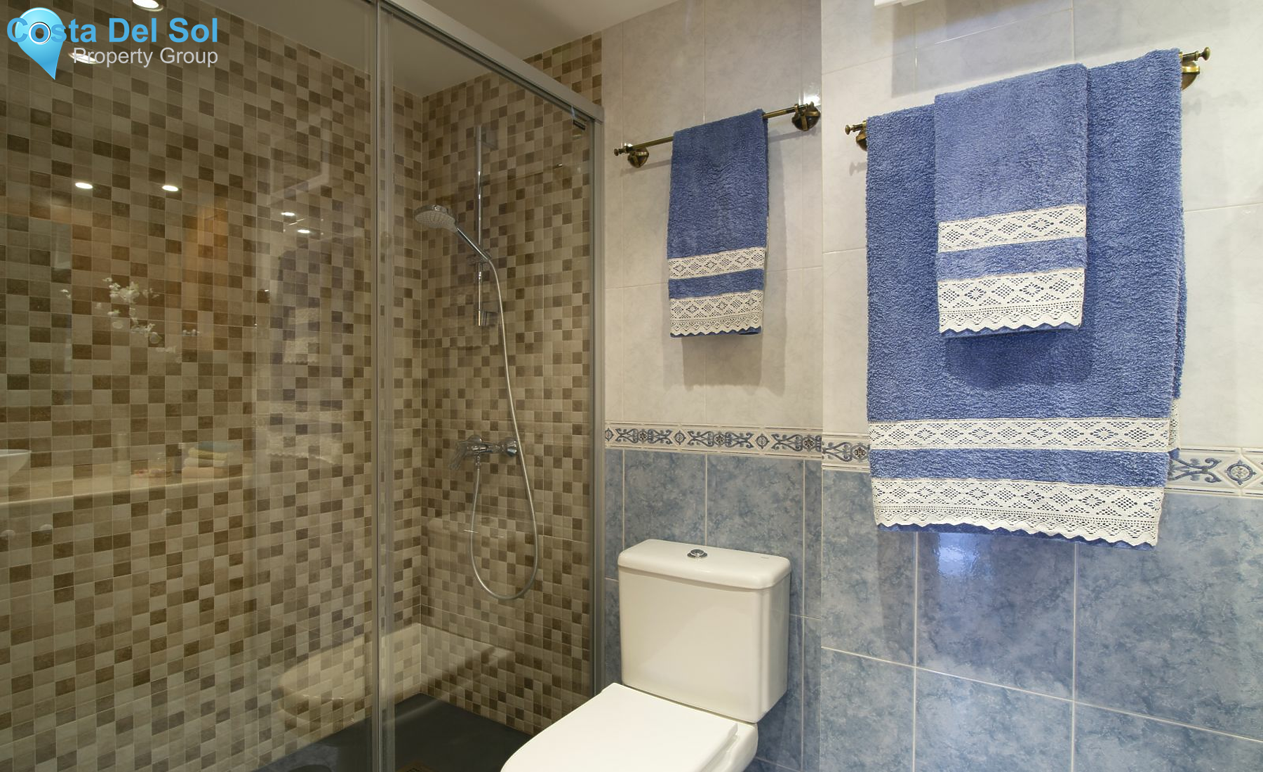 Middle Floor Apartment in Teatinos-1227518