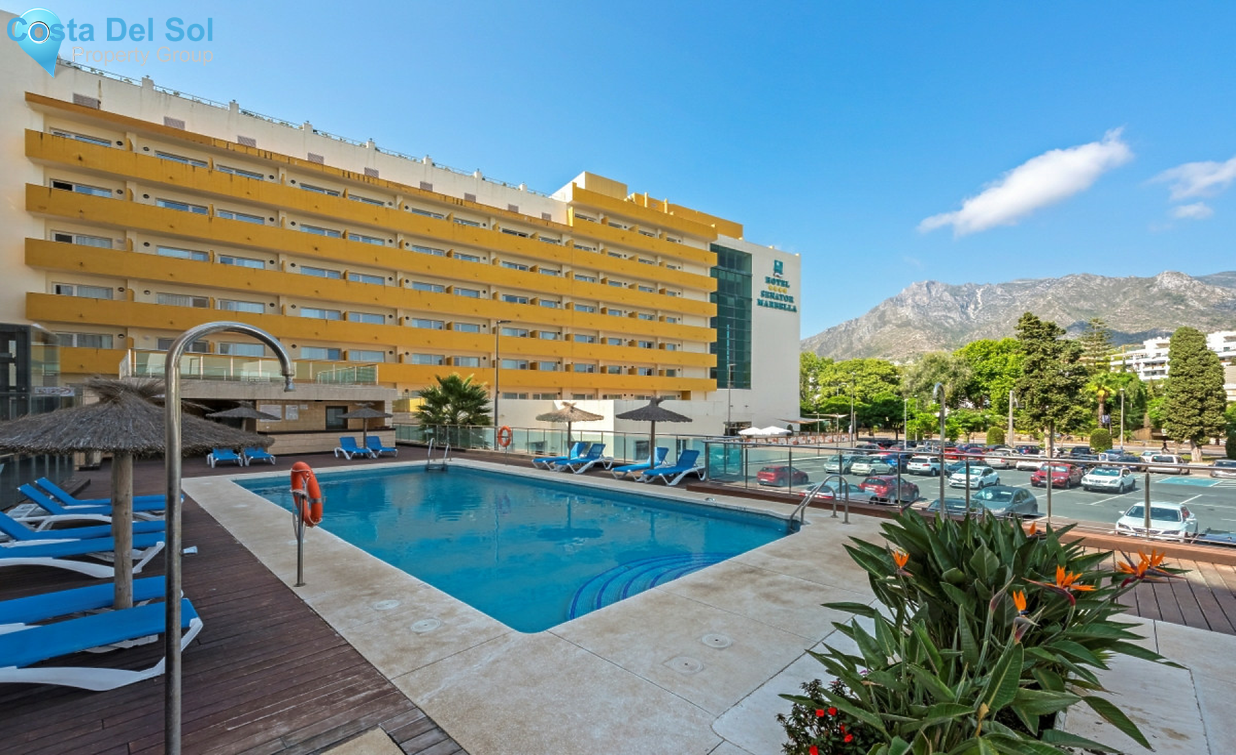 Middle Floor Apartment in The Golden Mile-714530