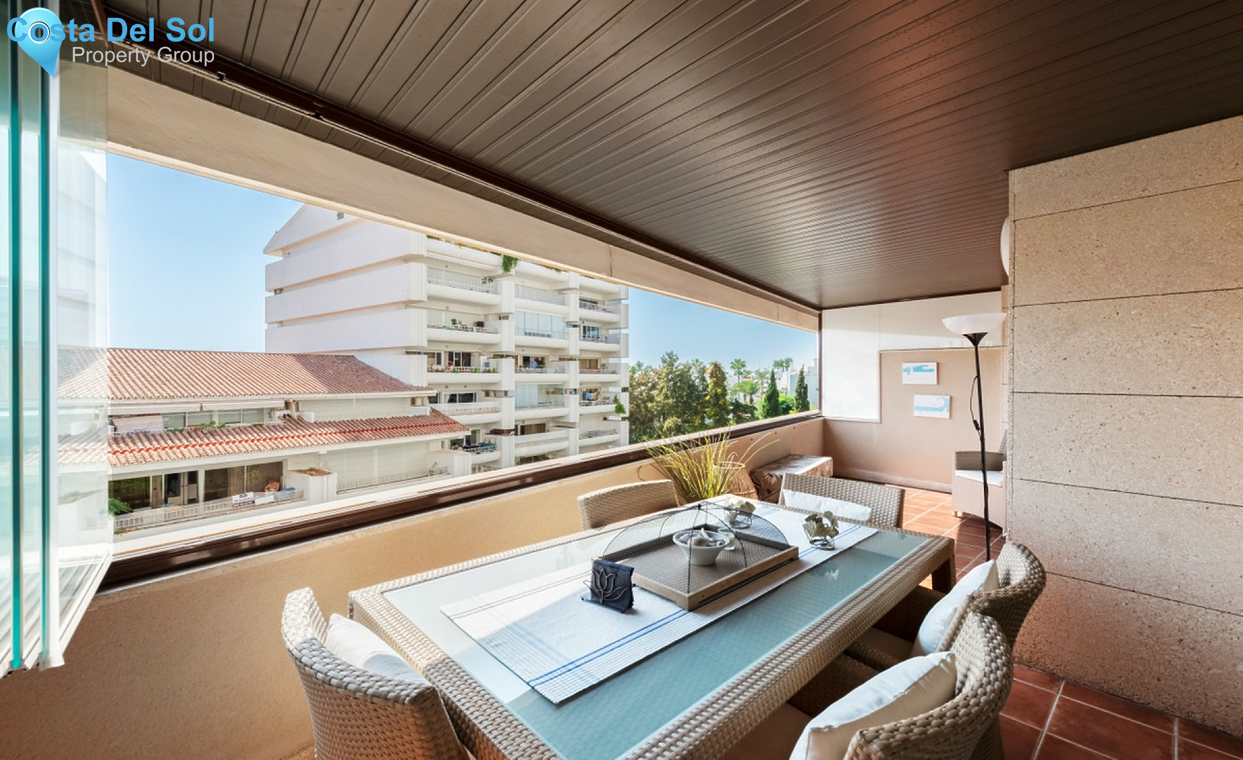 Middle Floor Apartment in The Golden Mile-1246221