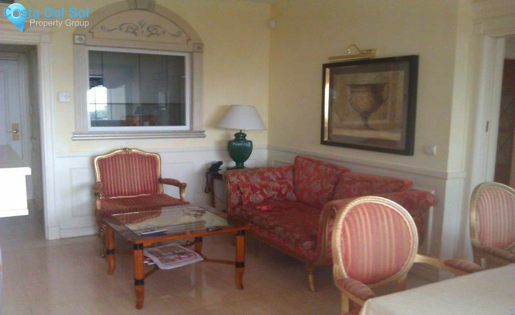 Middle Floor Apartment in The Golden Mile-1332697