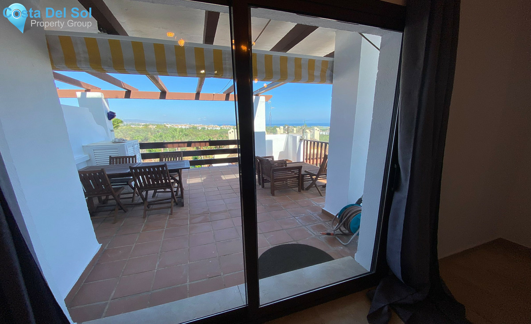 Middle Floor Apartment in The Golden Mile-1382215