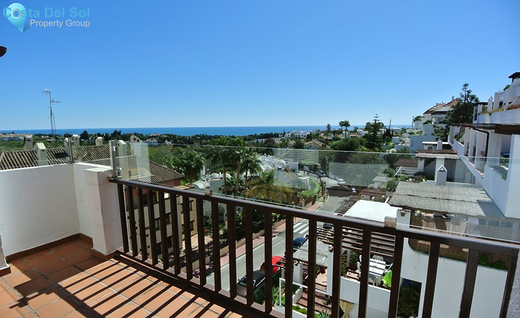 Middle Floor Apartment in The Golden Mile-1382217