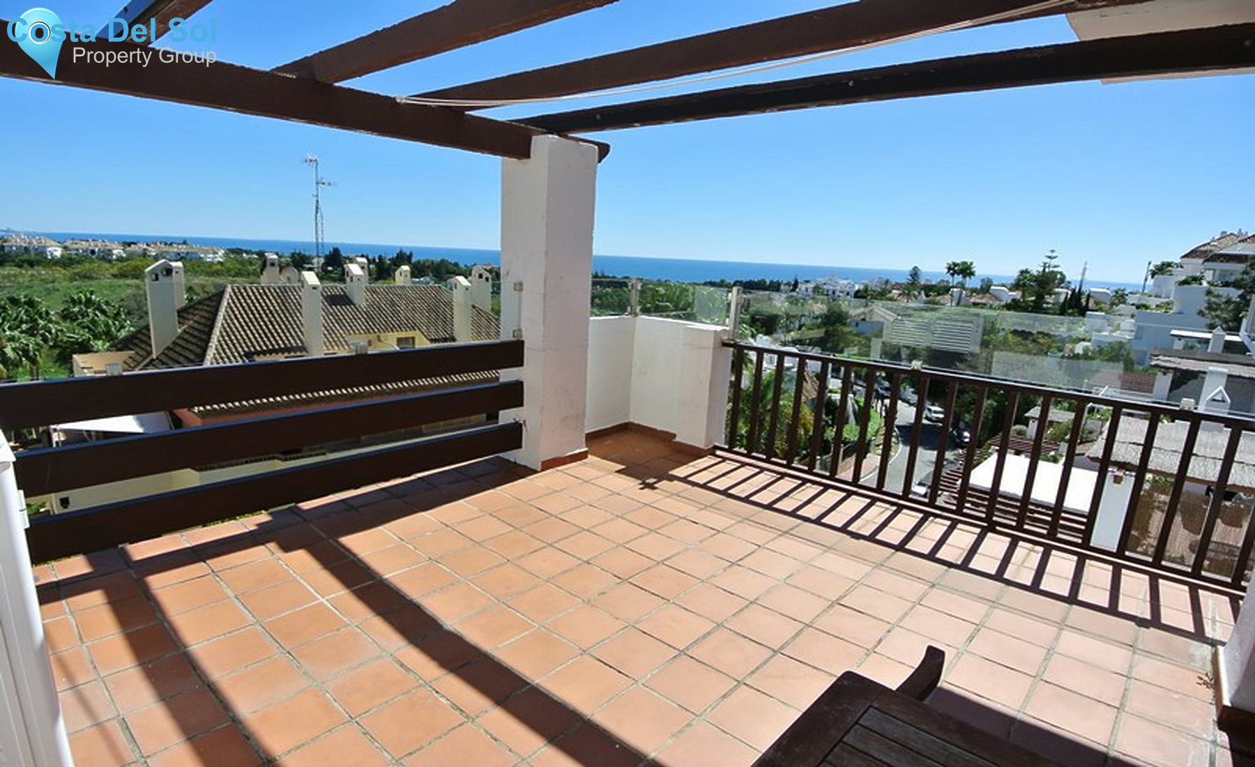 Middle Floor Apartment in The Golden Mile-1382203