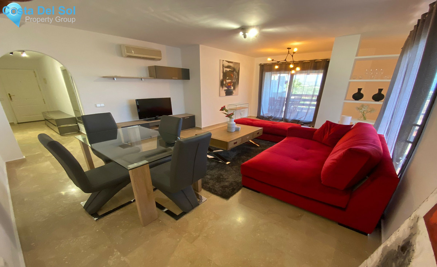 Middle Floor Apartment in The Golden Mile-1382205