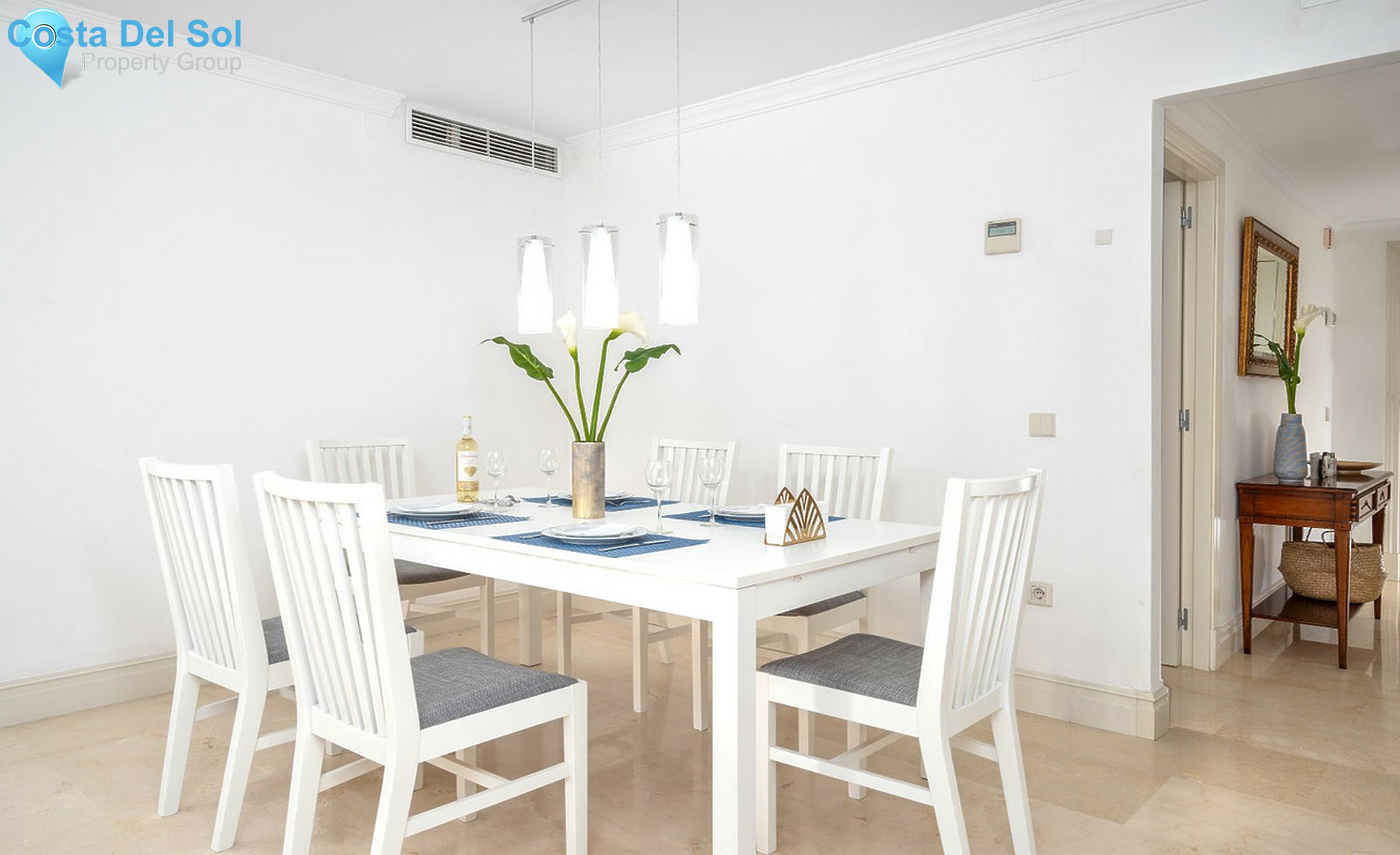 Middle Floor Apartment in The Golden Mile-1412793