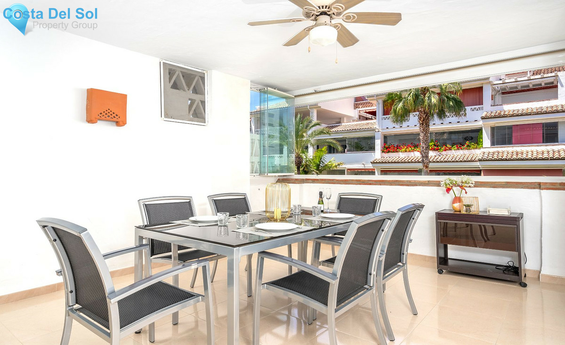 Middle Floor Apartment in The Golden Mile-1412788