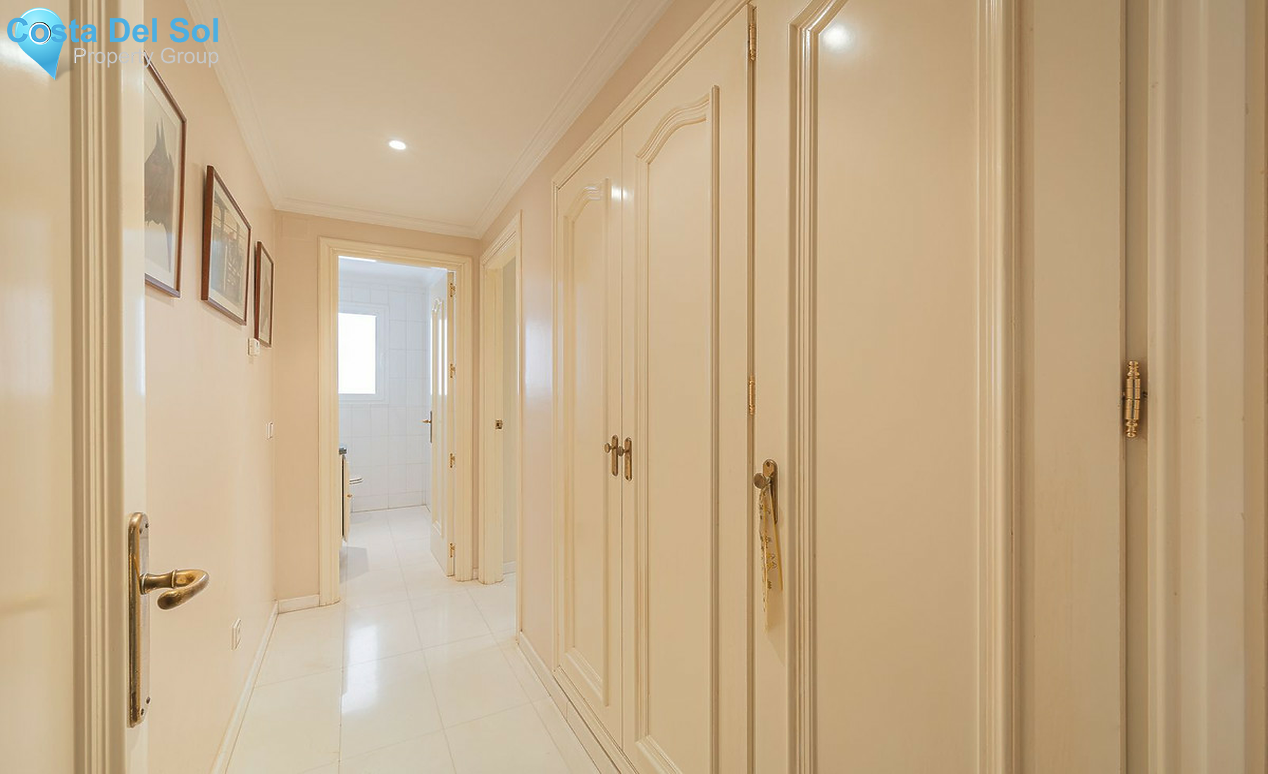 Middle Floor Apartment in The Golden Mile-1415345