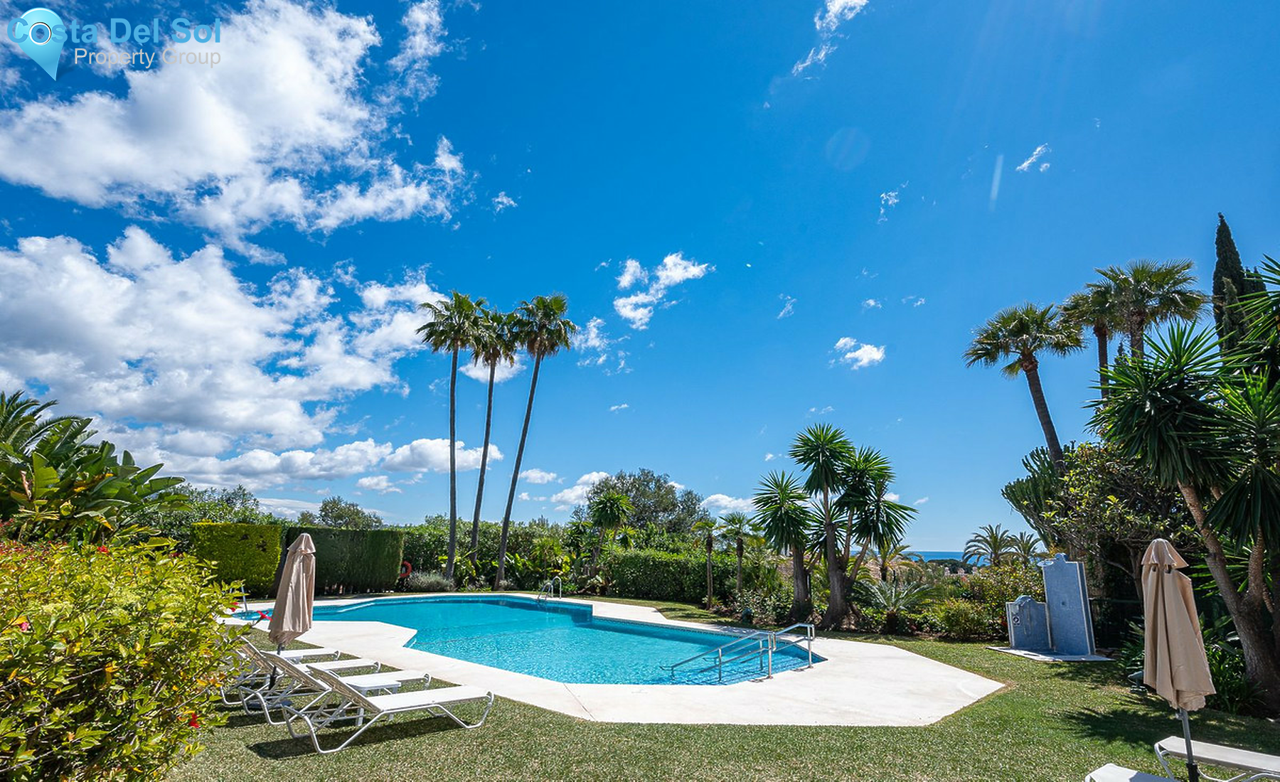 Middle Floor Apartment in The Golden Mile-1415328