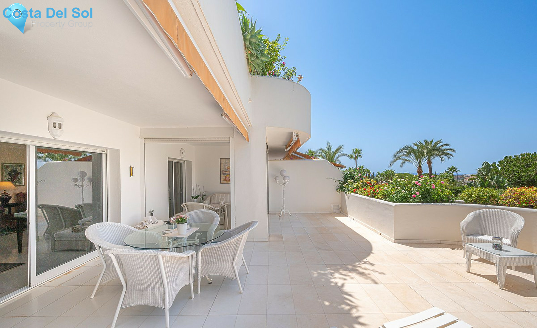 Middle Floor Apartment in The Golden Mile-1415331