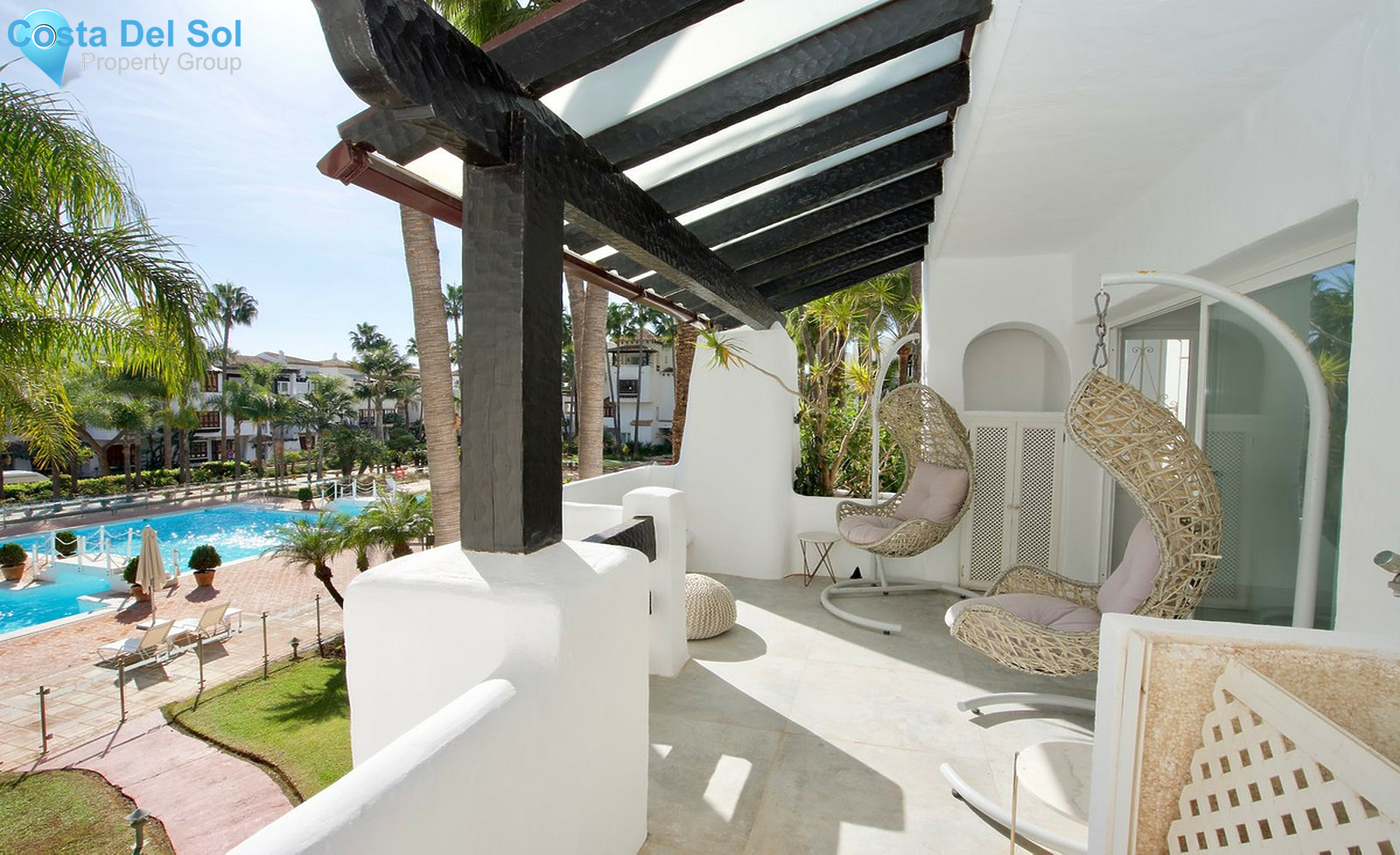 Middle Floor Apartment in The Golden Mile-1527505