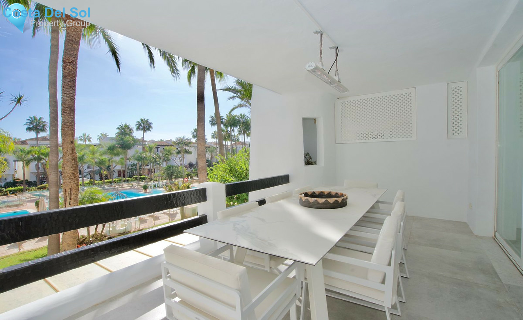 Middle Floor Apartment in The Golden Mile-1527508