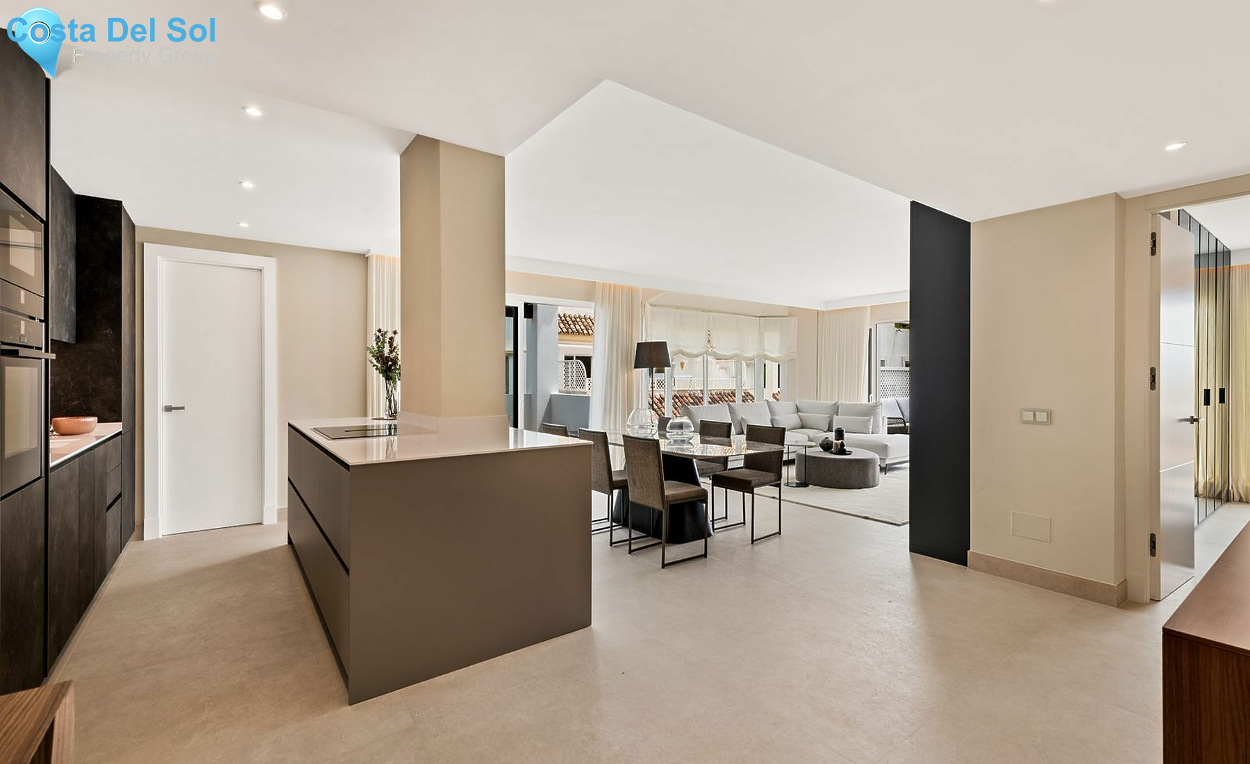 Middle Floor Apartment in The Golden Mile-1144570