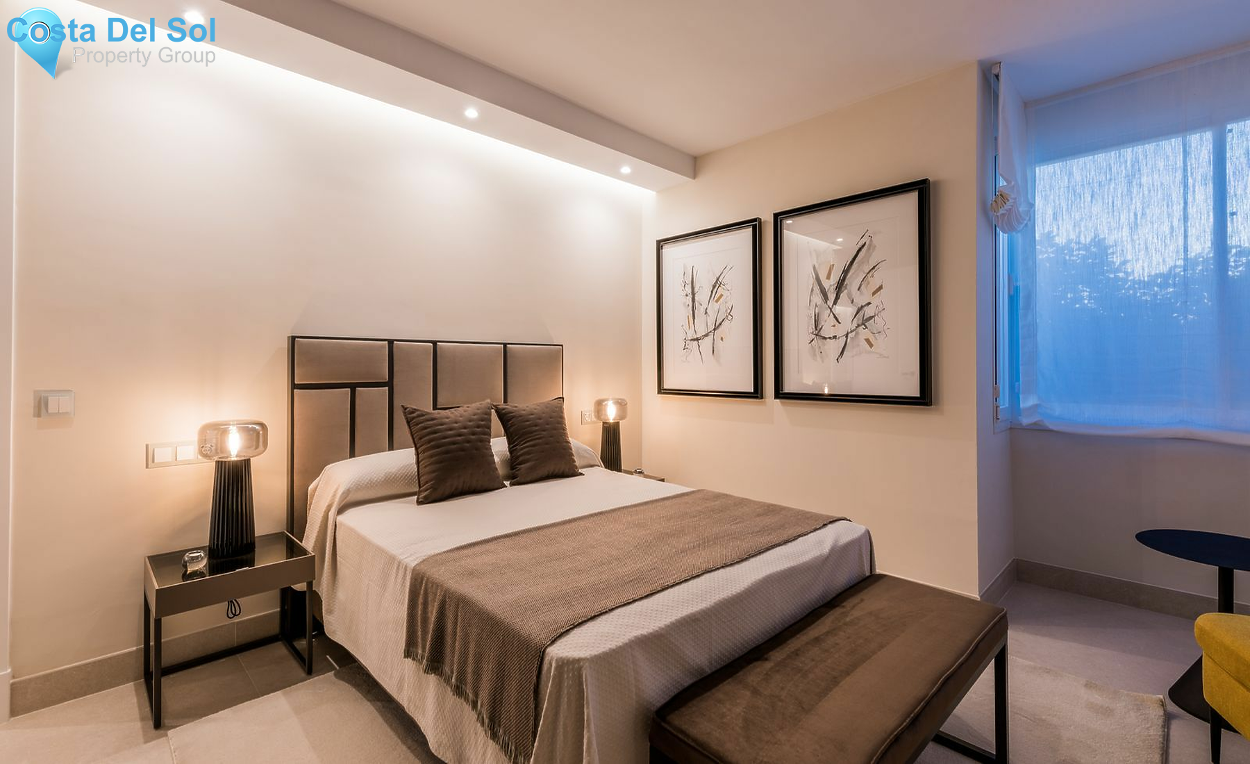 Middle Floor Apartment in The Golden Mile-1144575