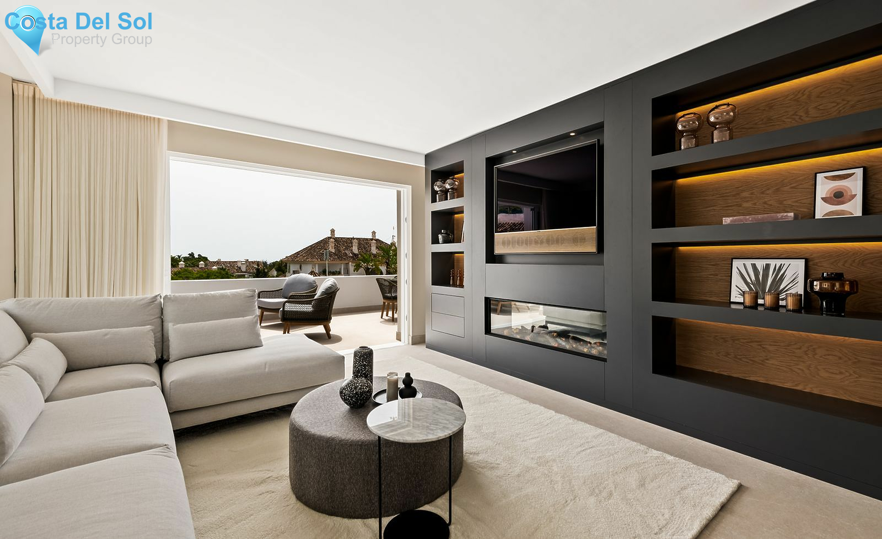 Middle Floor Apartment in The Golden Mile-1144563