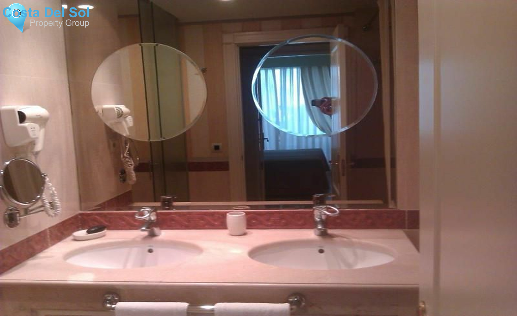 Middle Floor Apartment in The Golden Mile-1152156