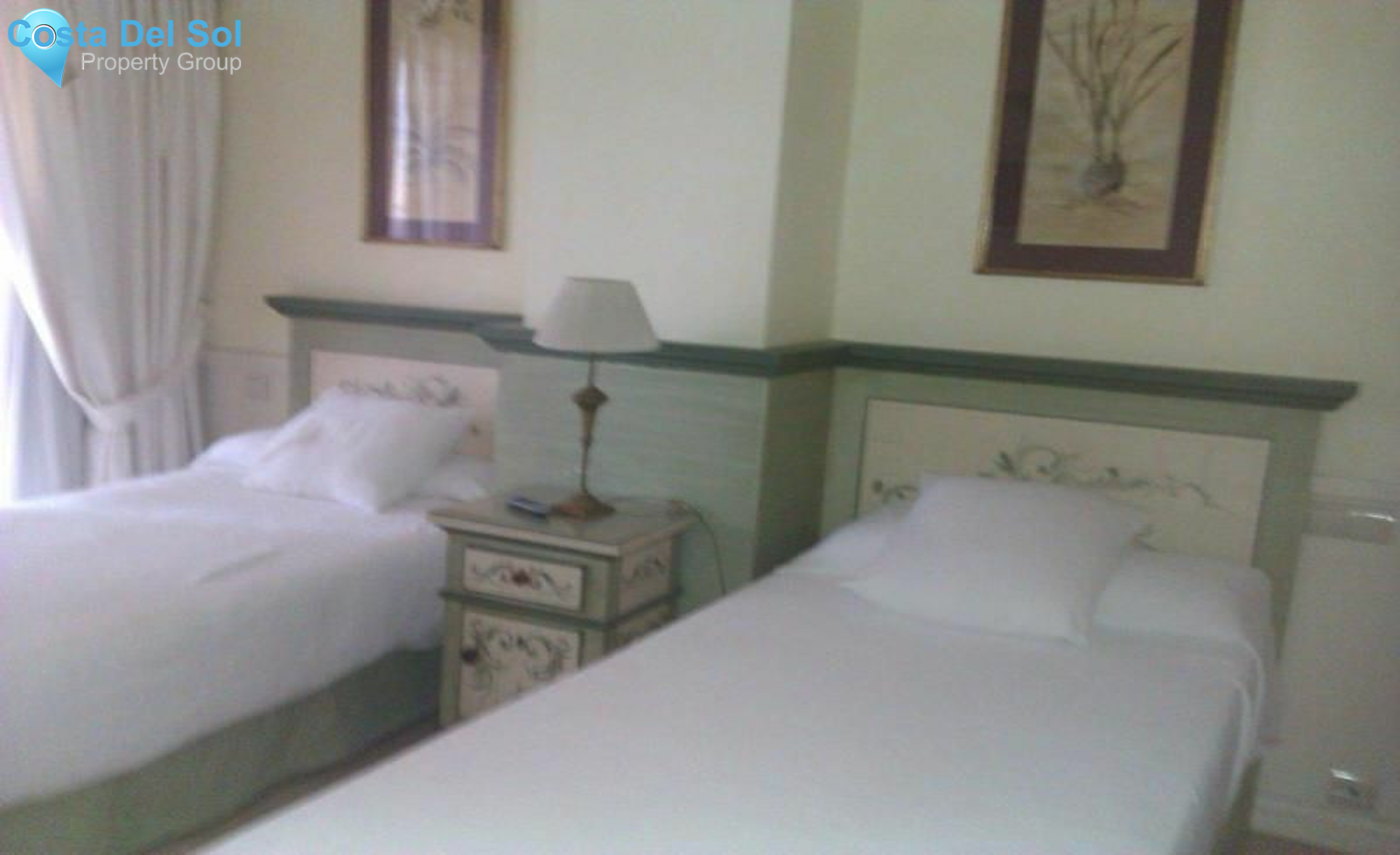 Middle Floor Apartment in The Golden Mile-1152152