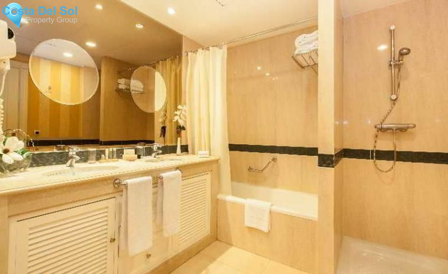 Middle Floor Apartment in The Golden Mile-1152155