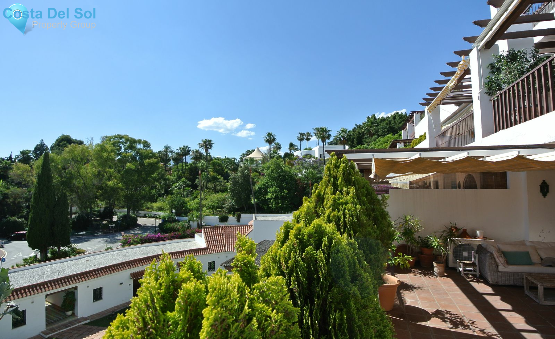 Middle Floor Apartment in The Golden Mile-1172321