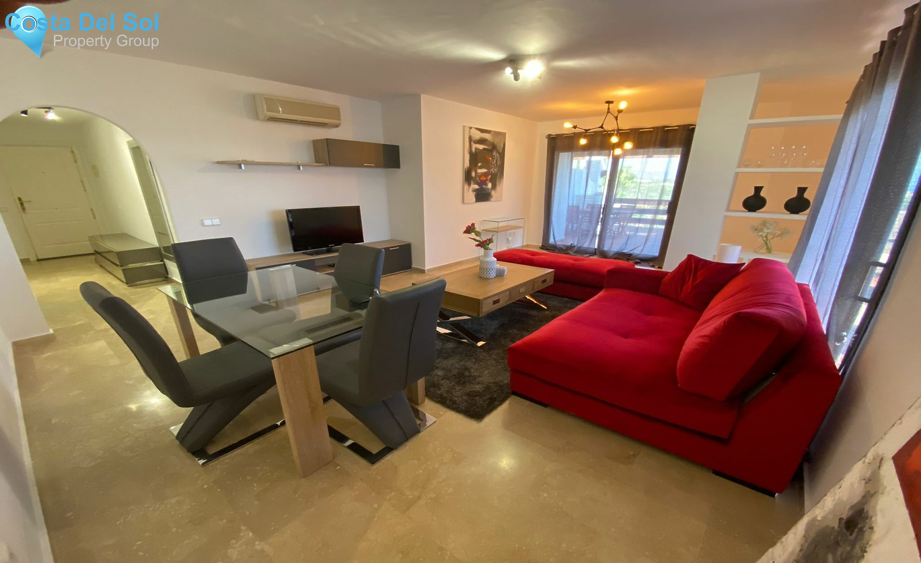 Middle Floor Apartment in The Golden Mile-1208481