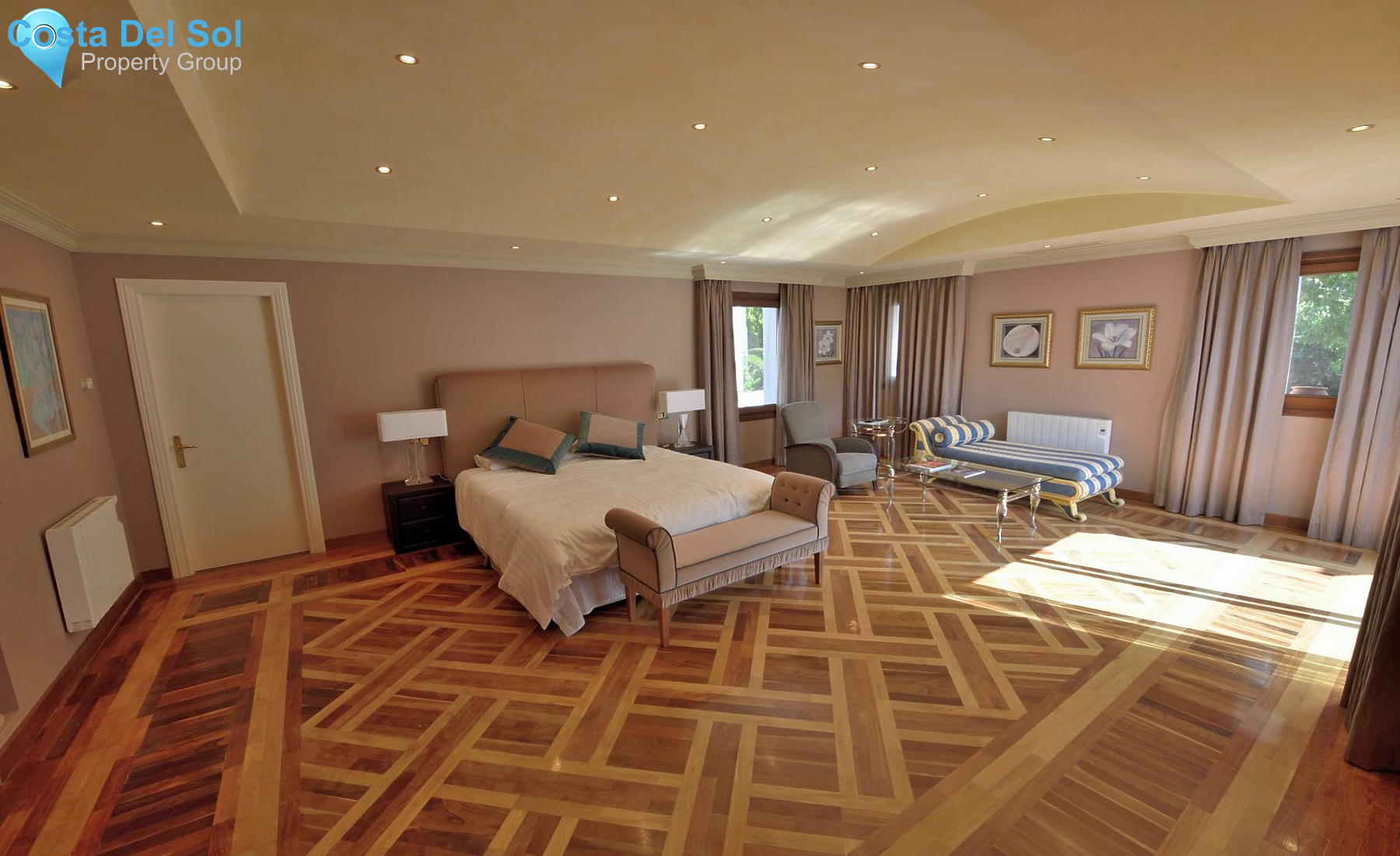 Middle Floor Apartment in The Golden Mile-1417468