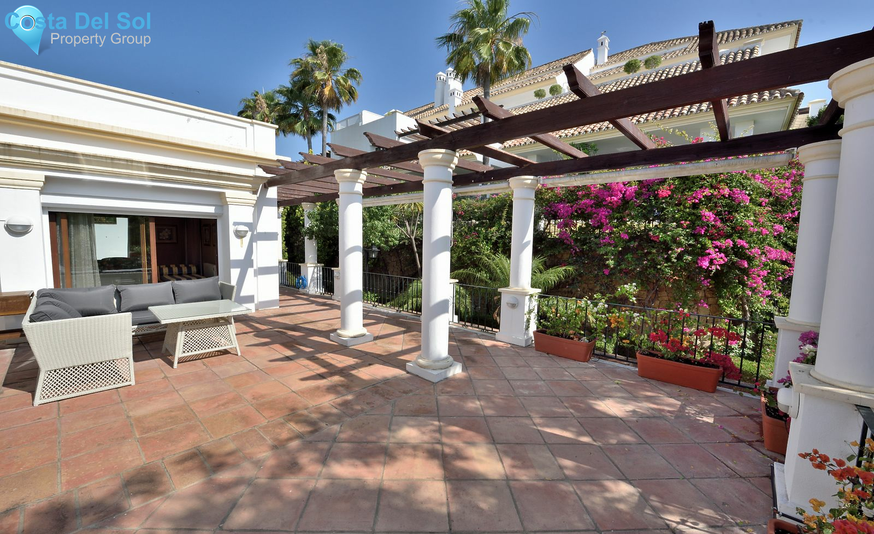 Middle Floor Apartment in The Golden Mile-1417472