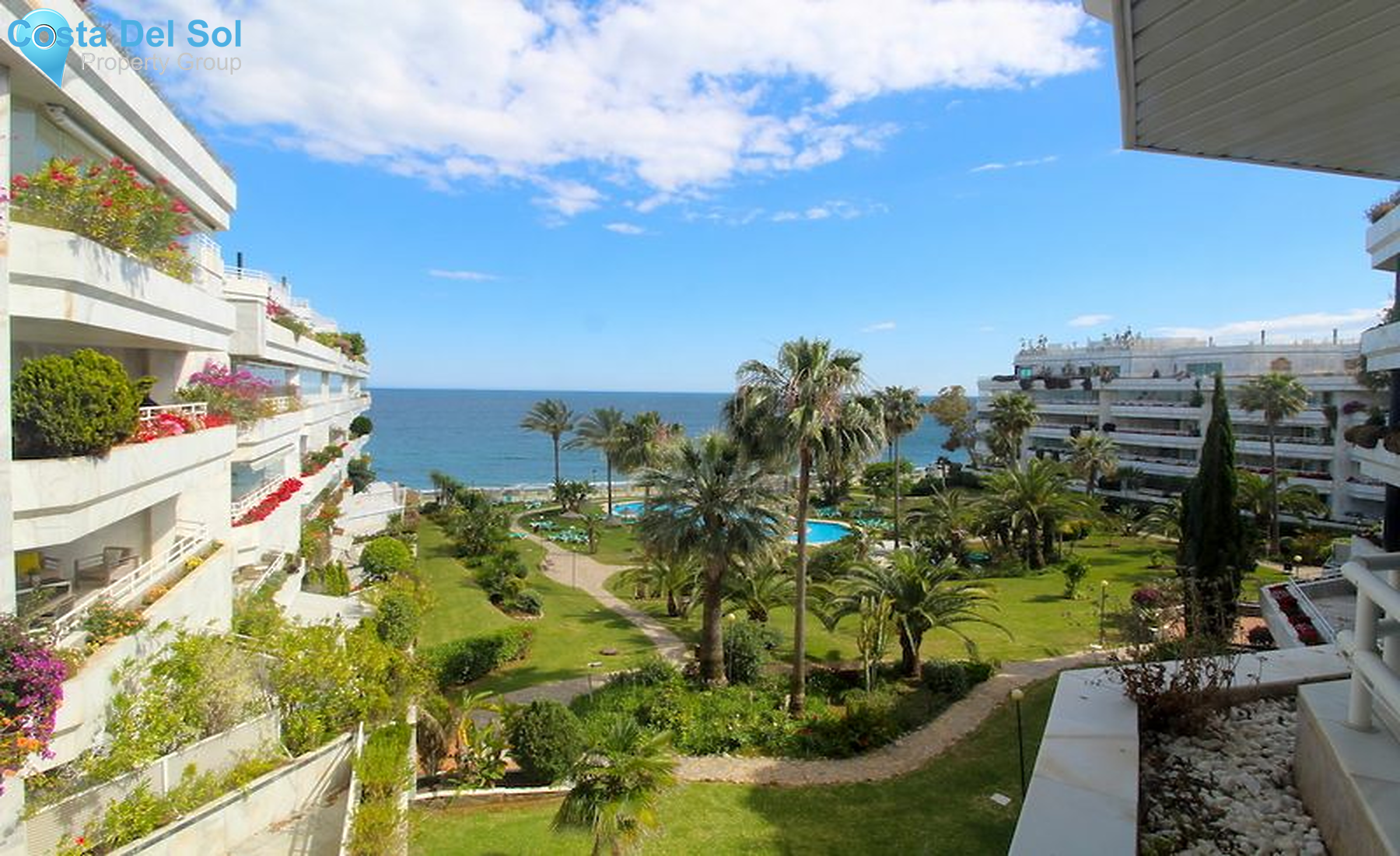 Middle Floor Apartment in The Golden Mile-1490140