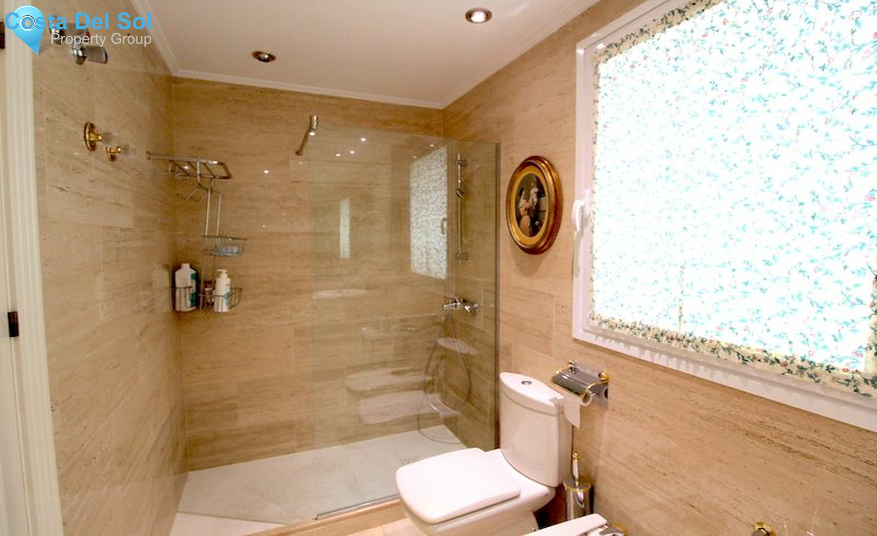 Middle Floor Apartment in The Golden Mile-1490131