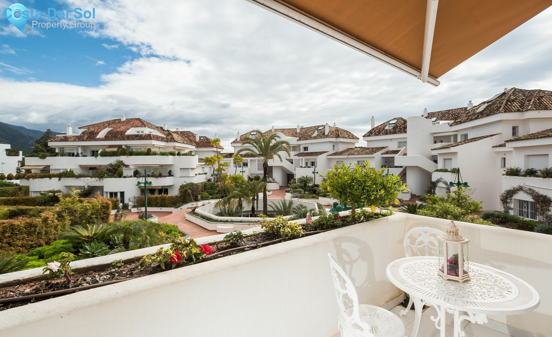 Middle Floor Apartment in The Golden Mile-1530341