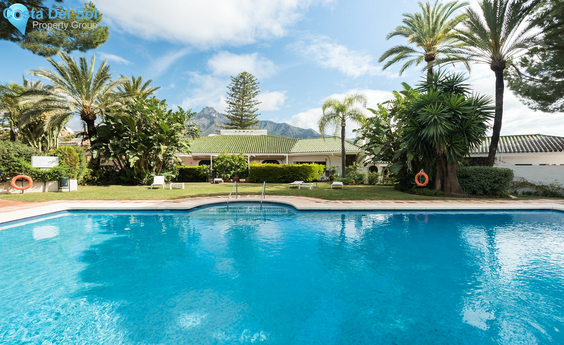 Middle Floor Apartment in The Golden Mile-1530343