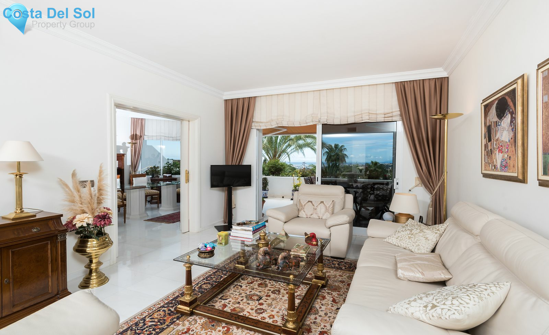 Middle Floor Apartment in The Golden Mile-1530326