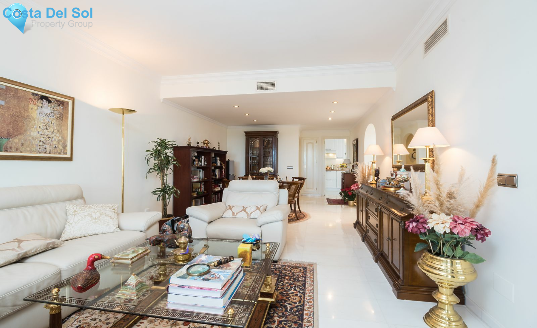 Middle Floor Apartment in The Golden Mile-1530329