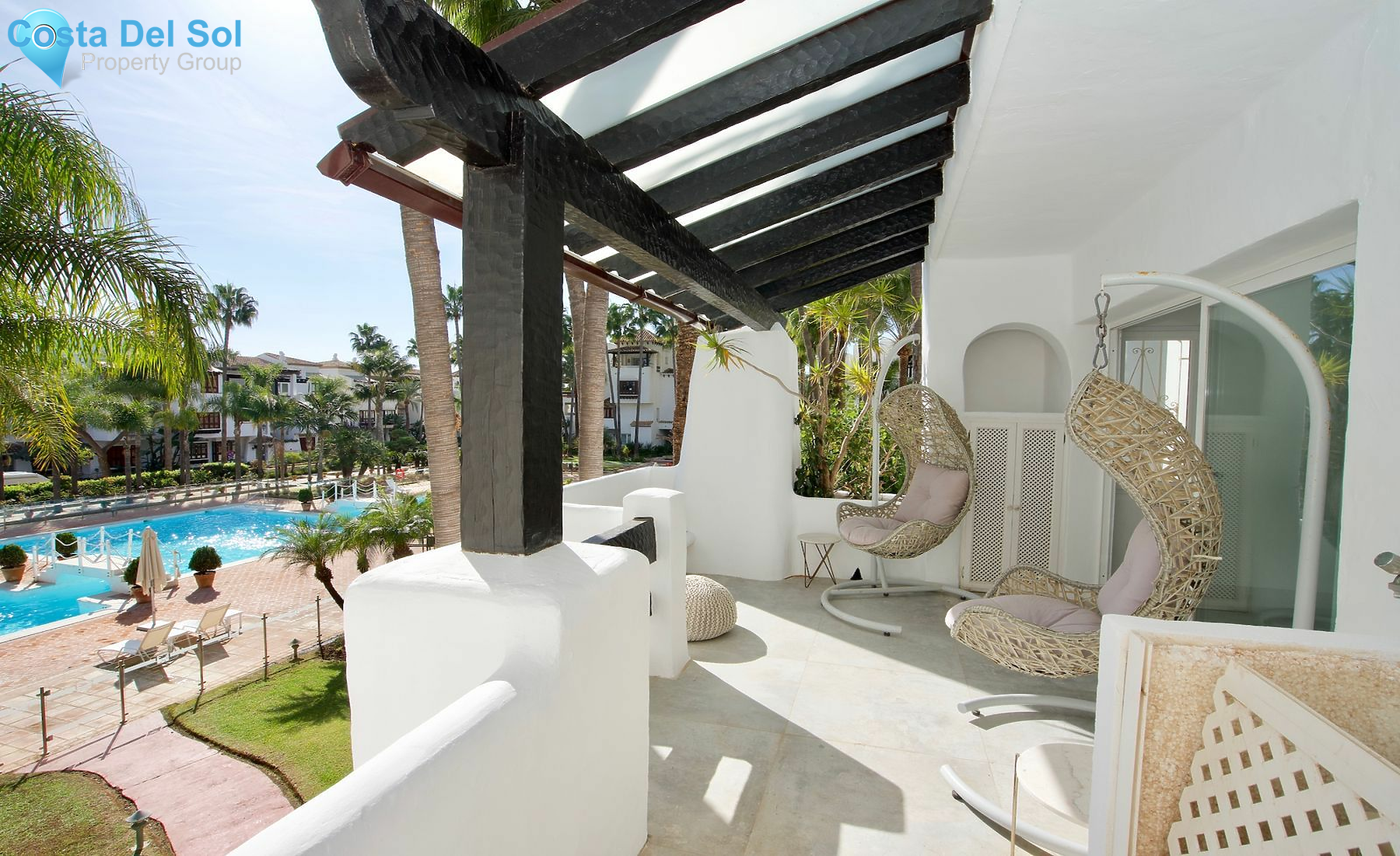 Middle Floor Apartment in The Golden Mile-1531009