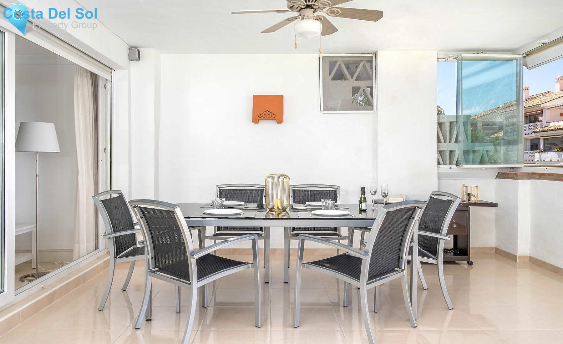 Middle Floor Apartment in The Golden Mile-1531262