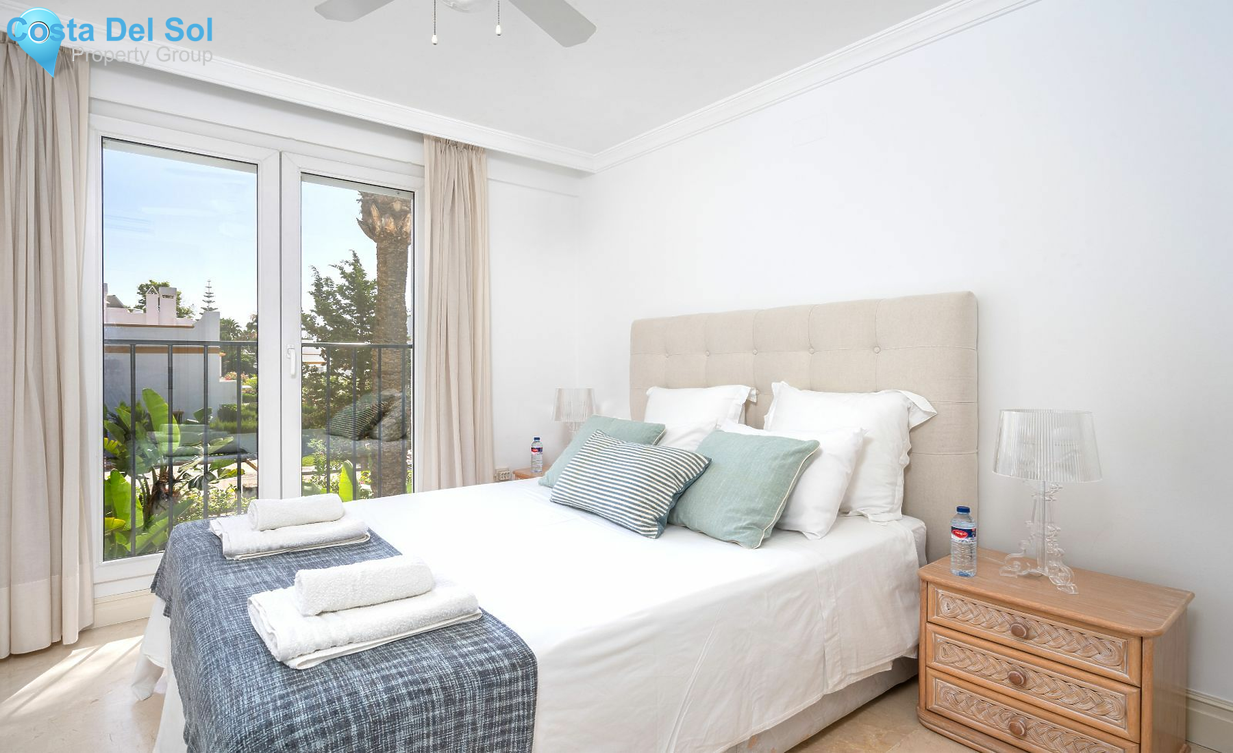 Middle Floor Apartment in The Golden Mile-1531251