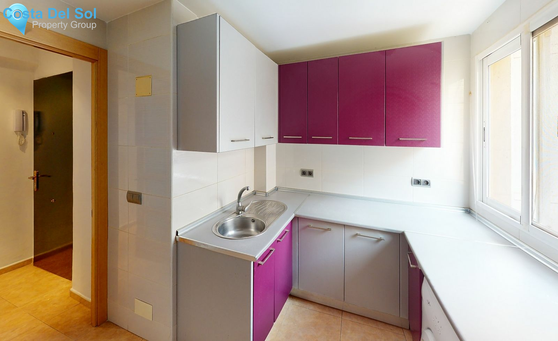 Middle Floor Apartment in Torre del Mar-1514224
