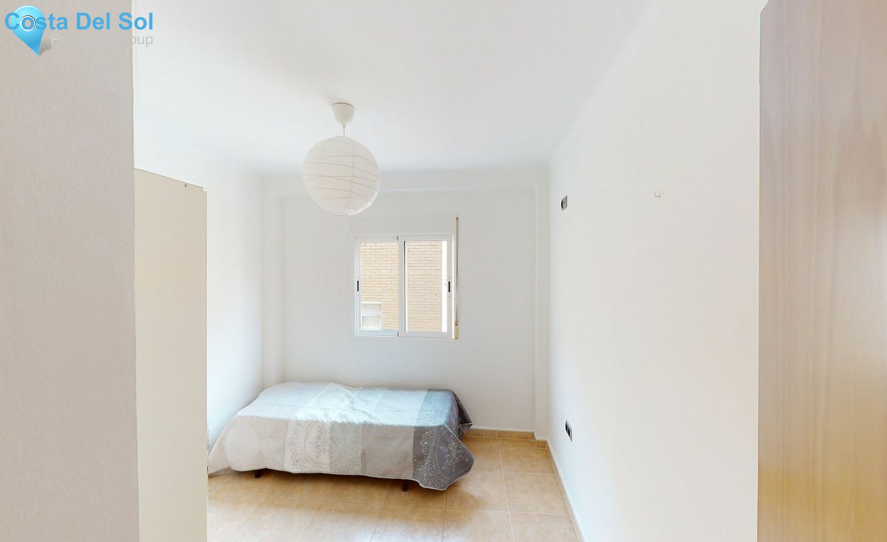 Middle Floor Apartment in Torre del Mar-1514235