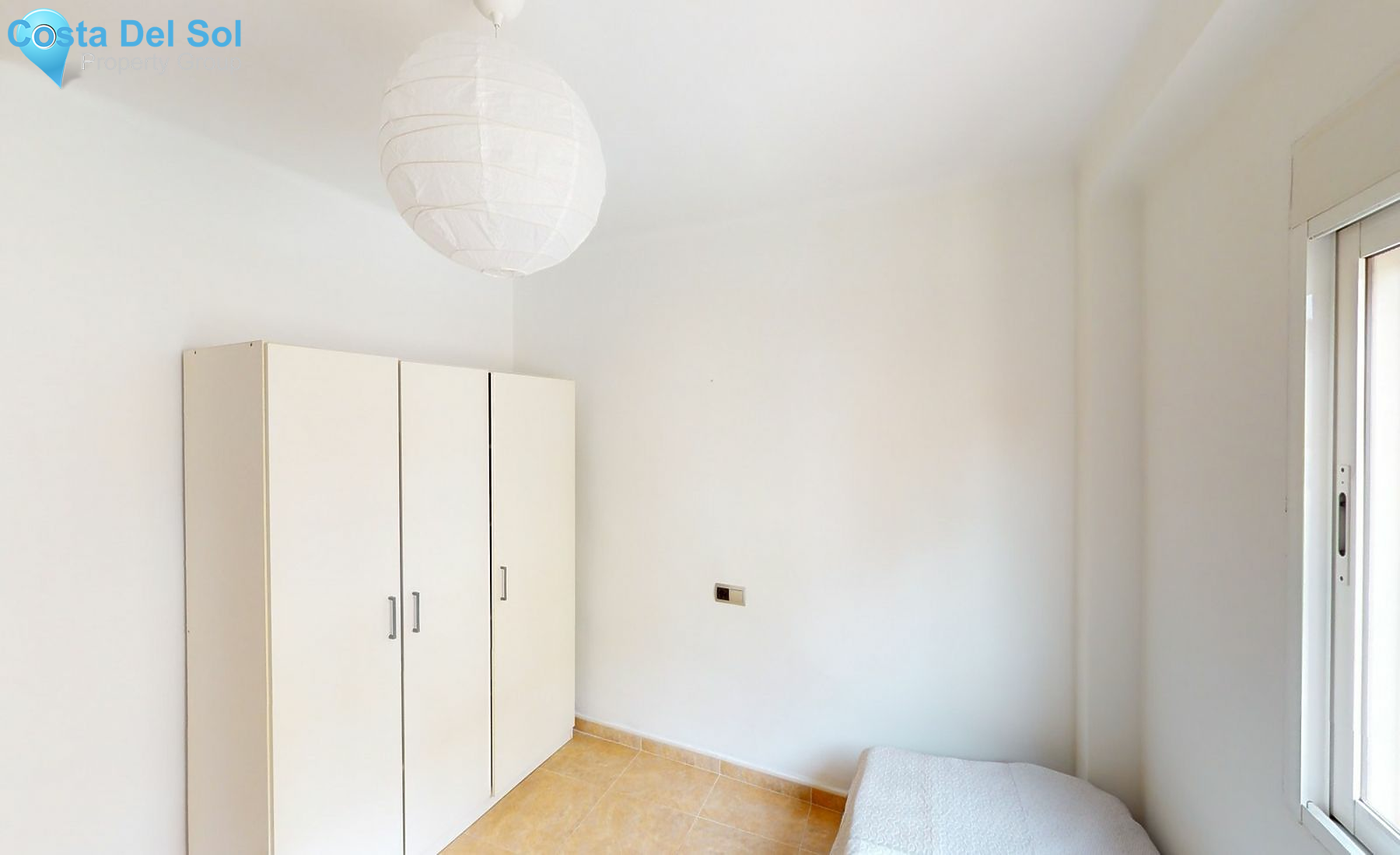 Middle Floor Apartment in Torre del Mar-1514236