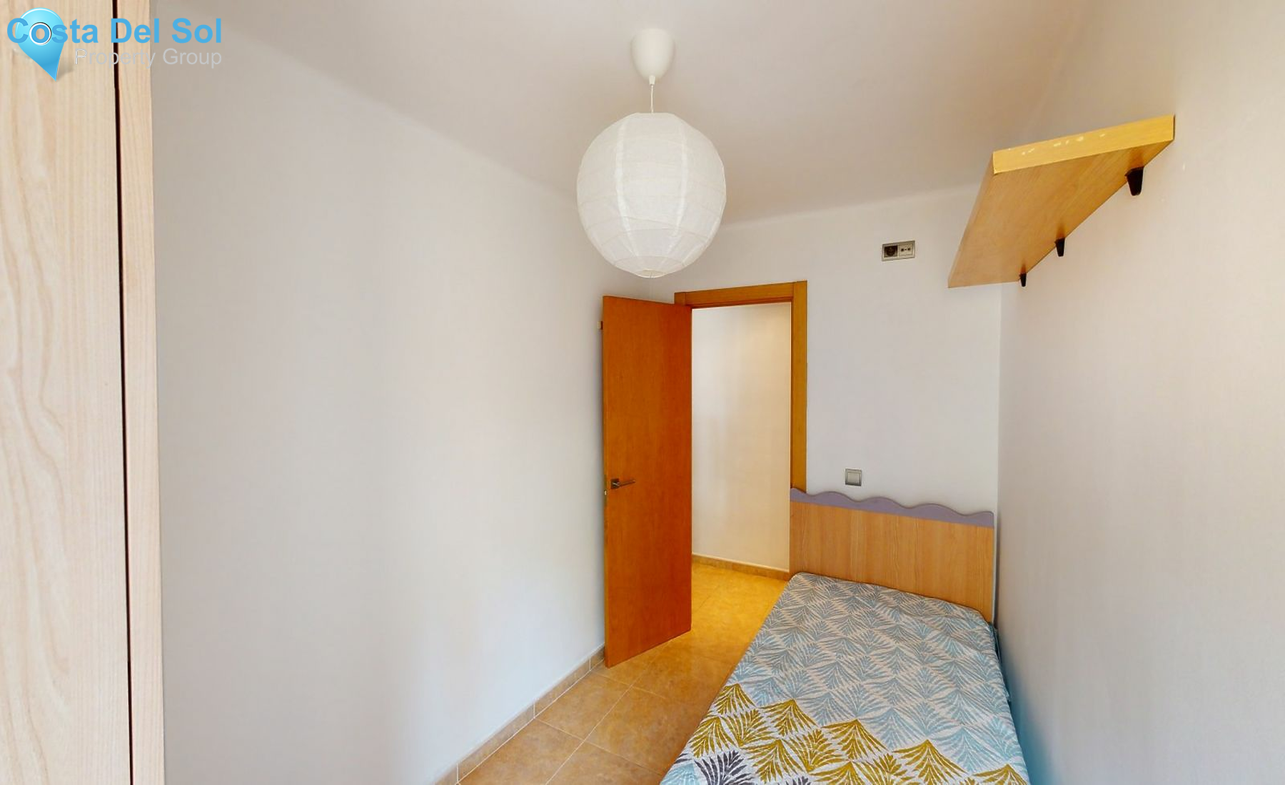 Middle Floor Apartment in Torre del Mar-1514228