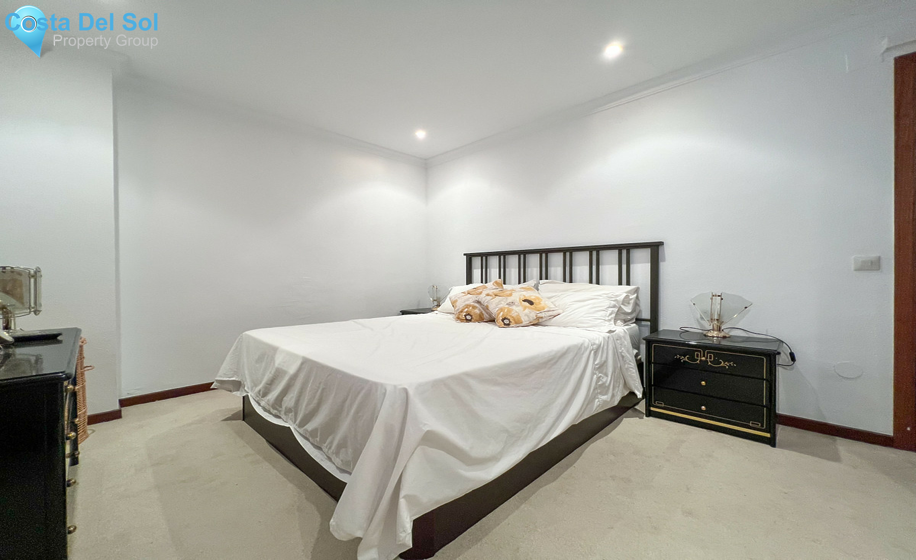 Middle Floor Apartment in Torreblanca-1286775