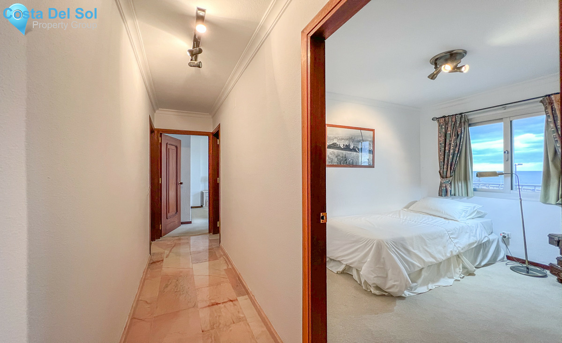 Middle Floor Apartment in Torreblanca-1286779