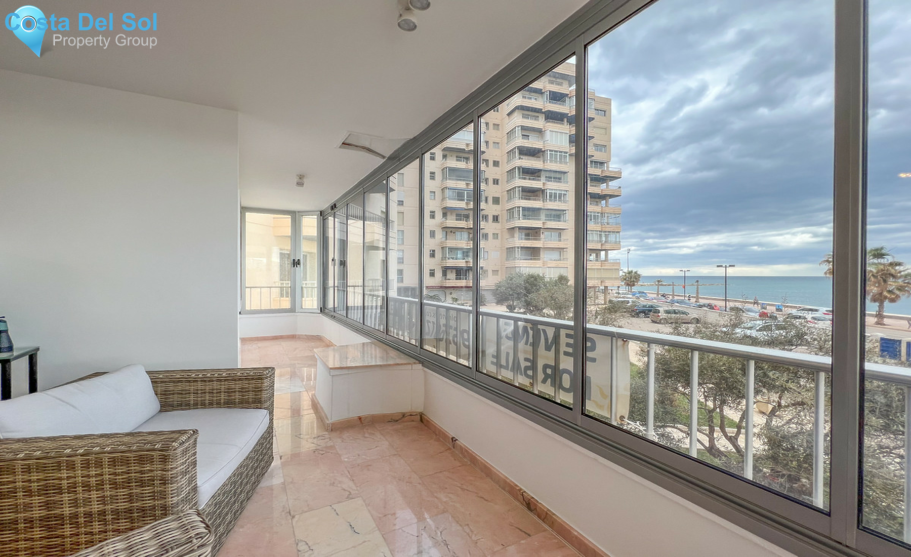 Middle Floor Apartment in Torreblanca-1286783