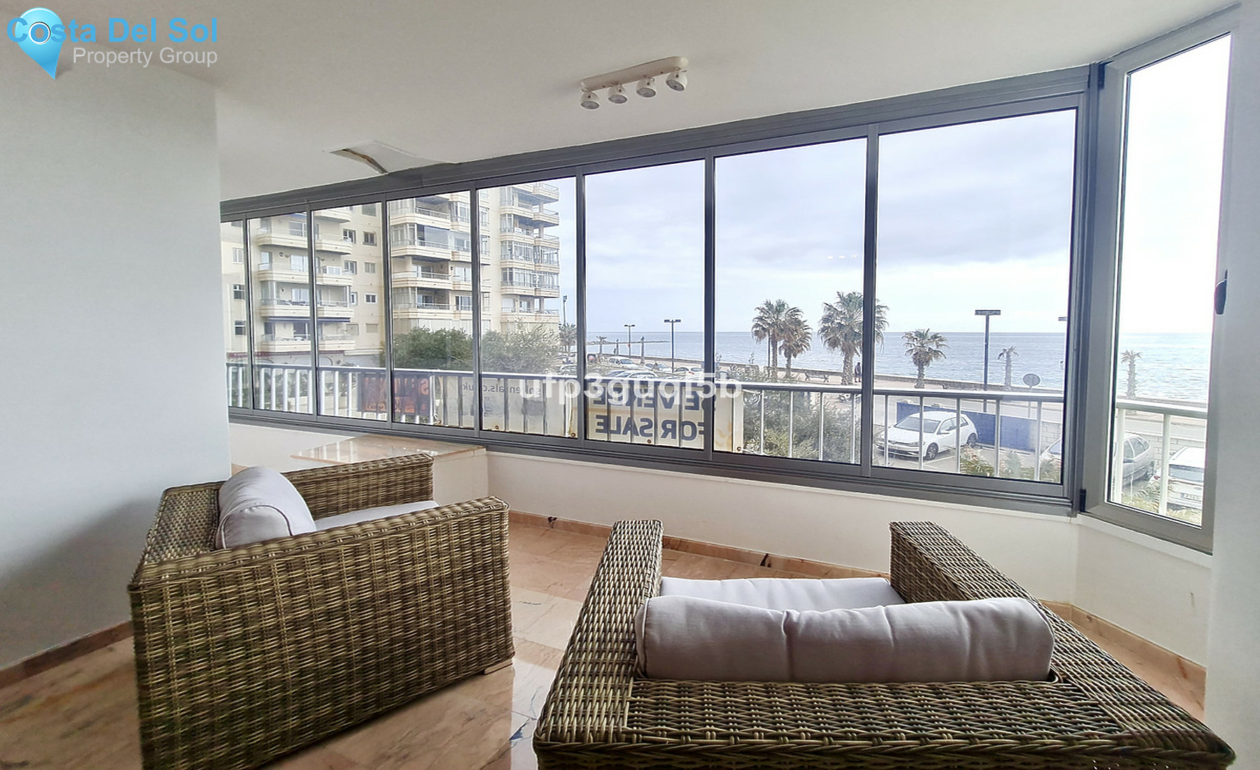 Middle Floor Apartment in Torreblanca-1293064