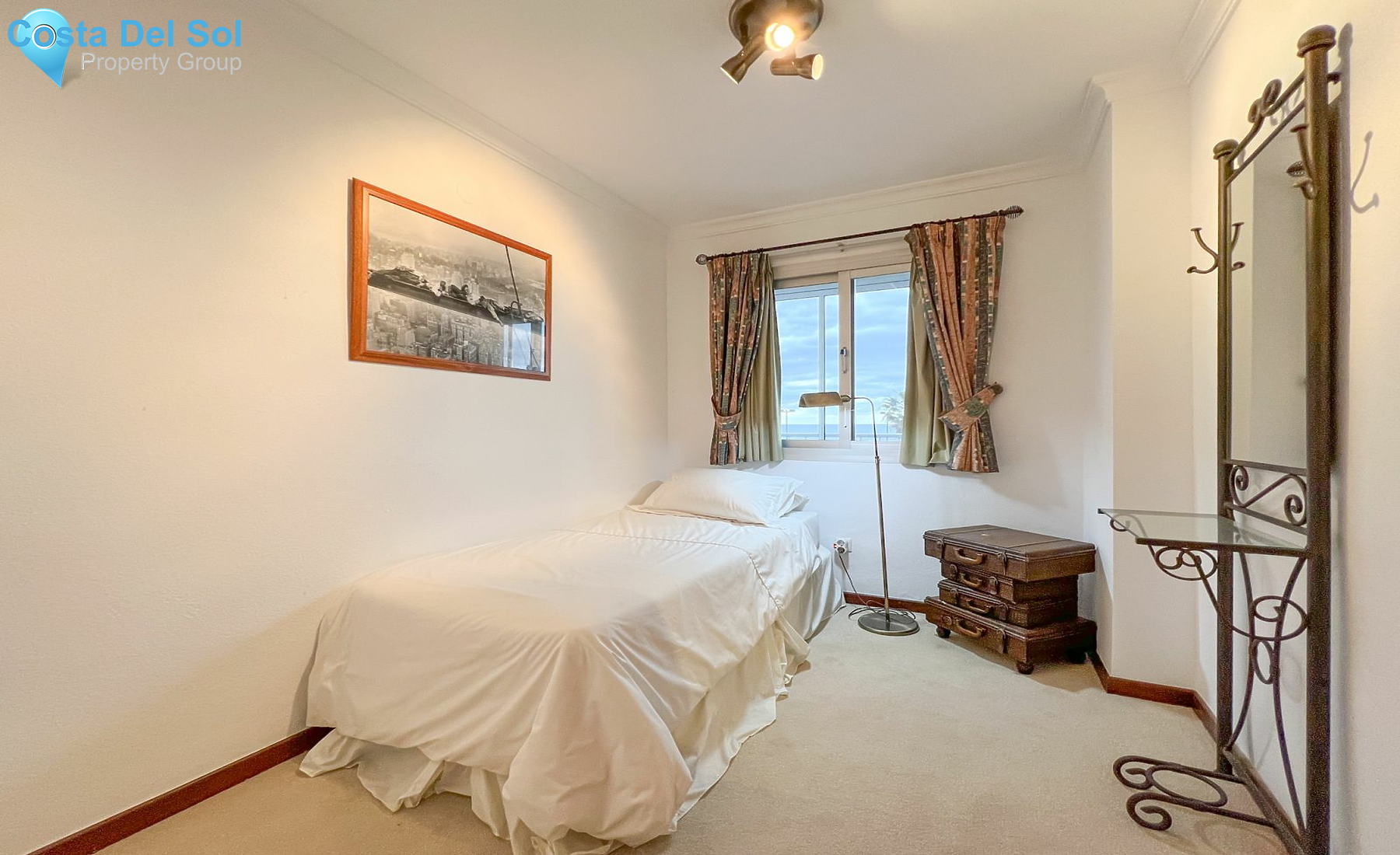 Middle Floor Apartment in Torreblanca-1468785