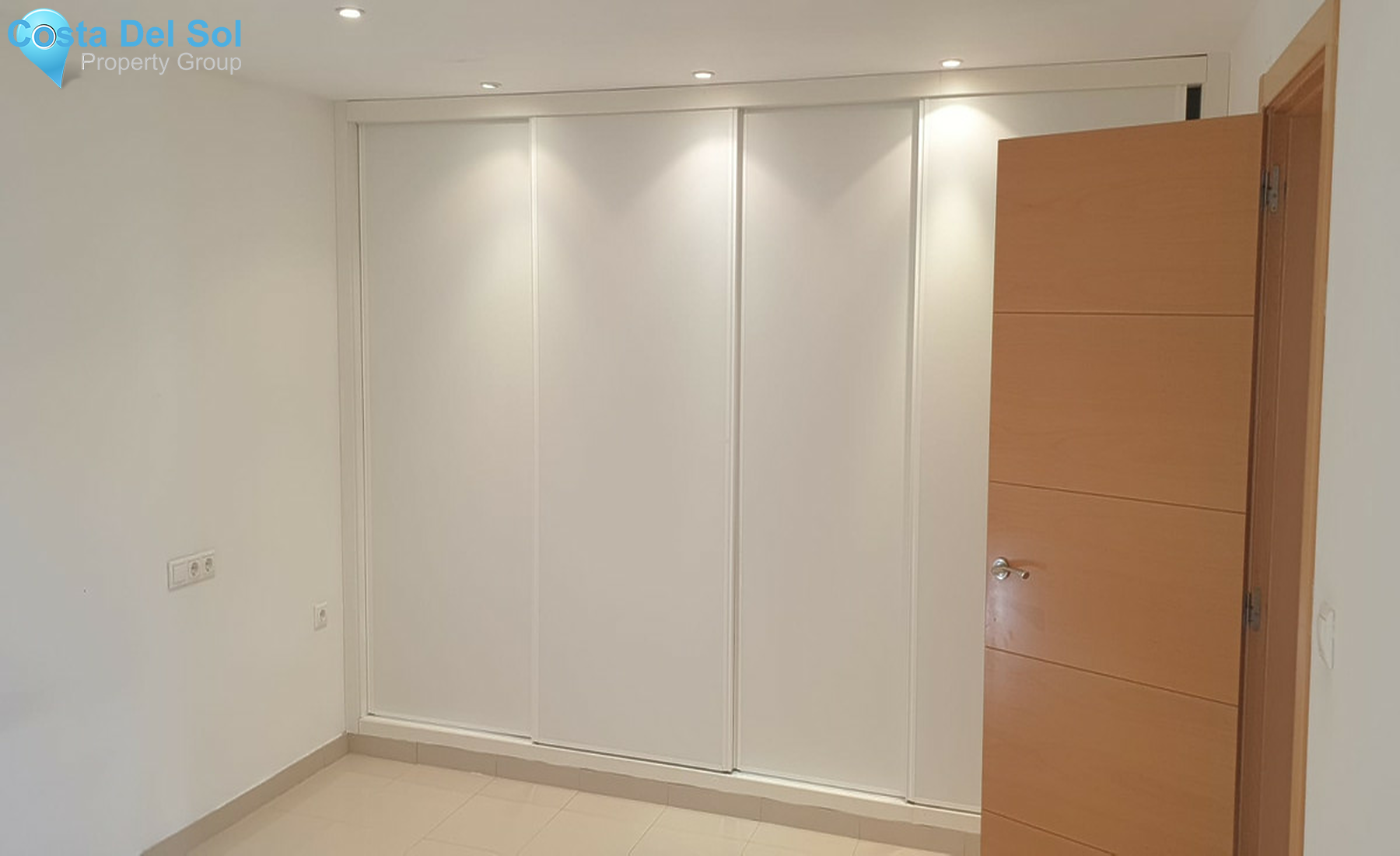 Middle Floor Apartment in Torremolinos-726690