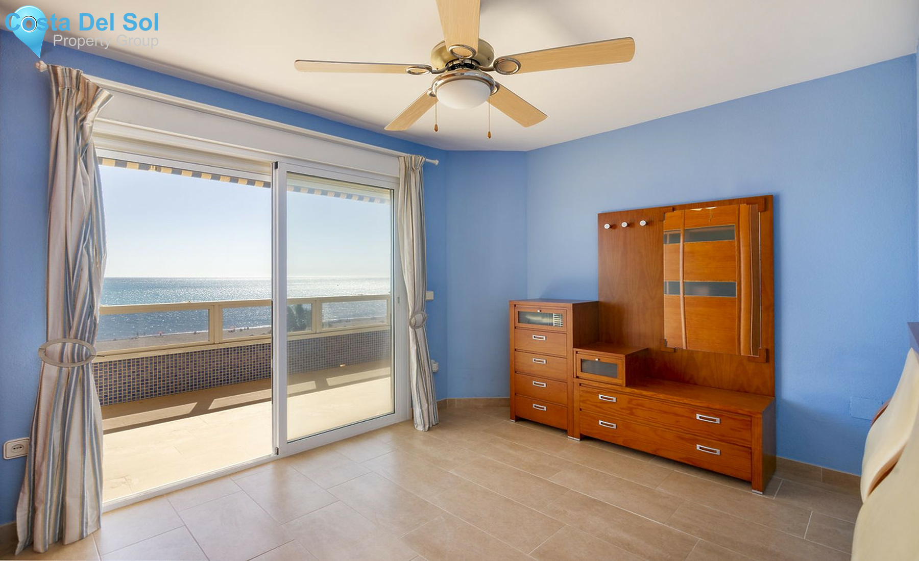 Middle Floor Apartment in Torremolinos-1437815