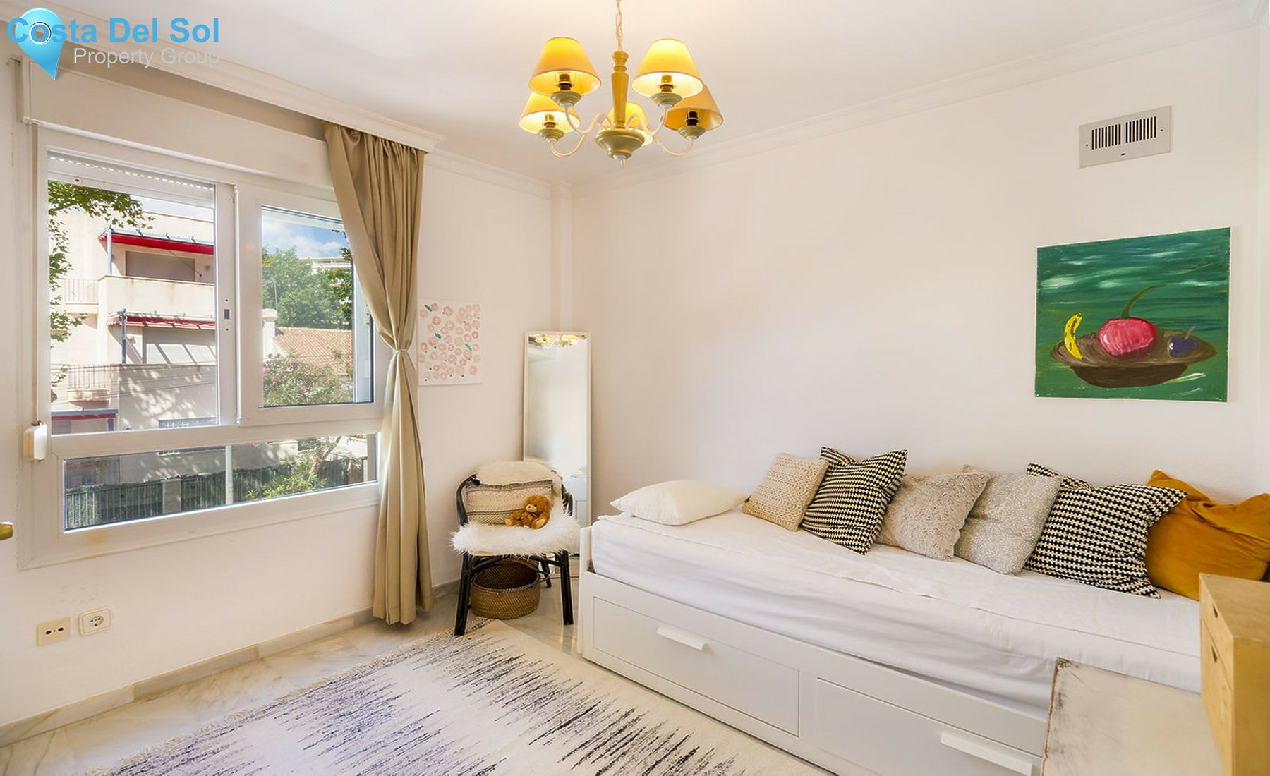 Middle Floor Apartment in Torremolinos-1440810