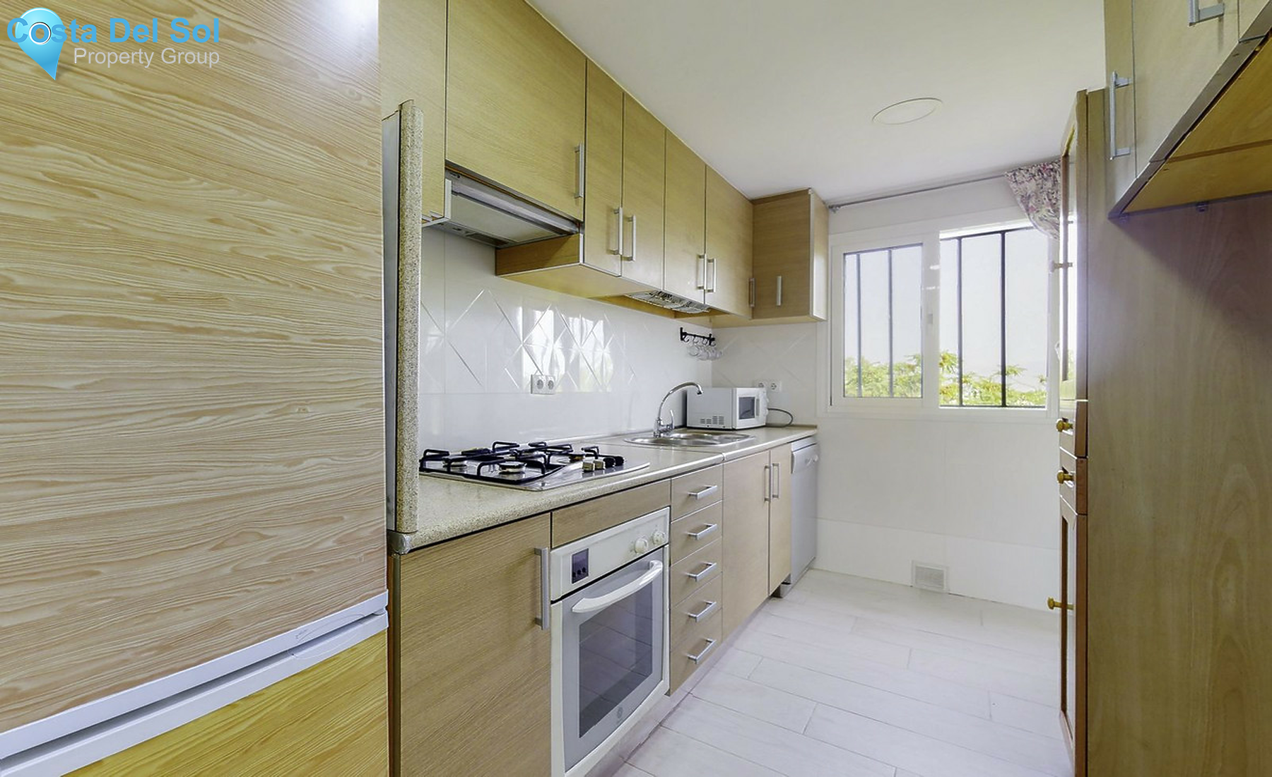 Middle Floor Apartment in Torremolinos-1458038