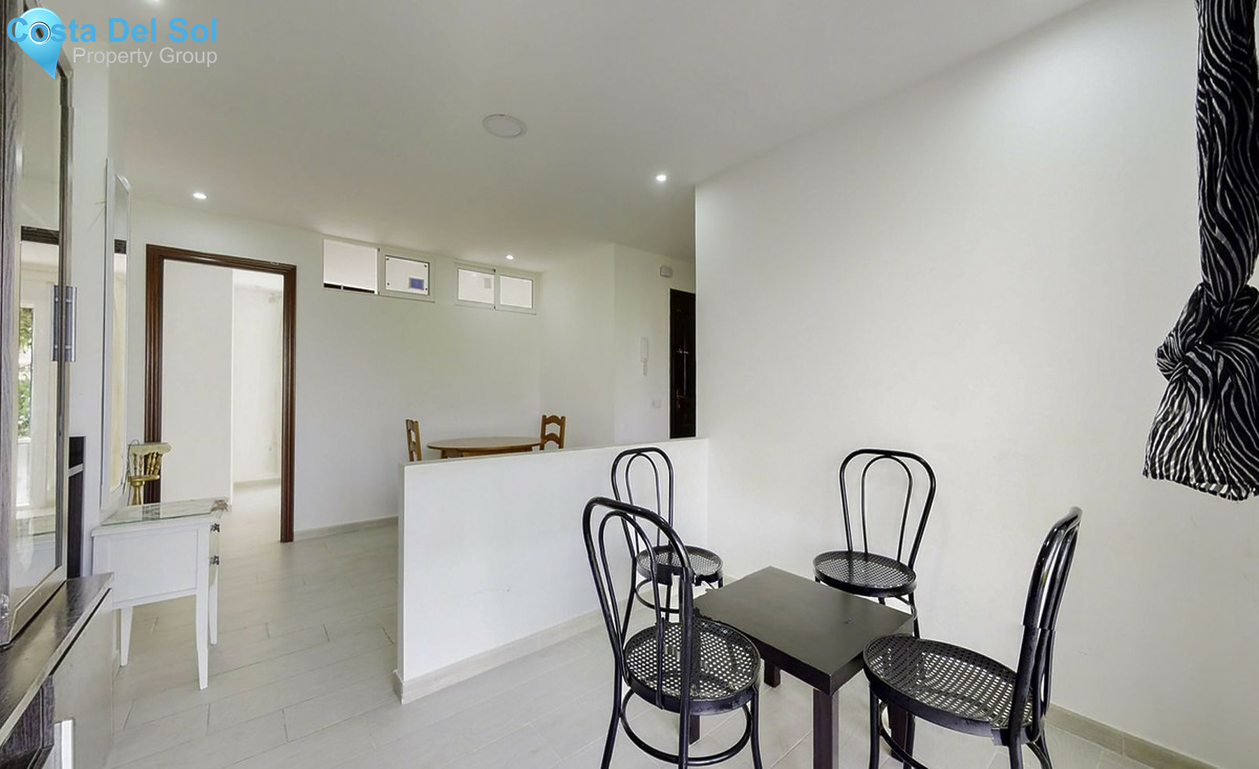 Middle Floor Apartment in Torremolinos-1458034